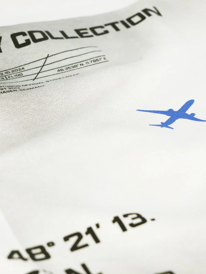 WHITE T-SHIRT CRUISE